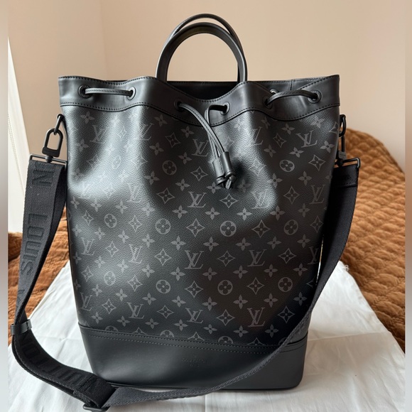 Louis Vuitton Maxi Noe Bag Monogram Eclipse Mint Condition - Picture 1 of 9
